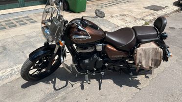 Royal Enfield Meteor 350 super nova