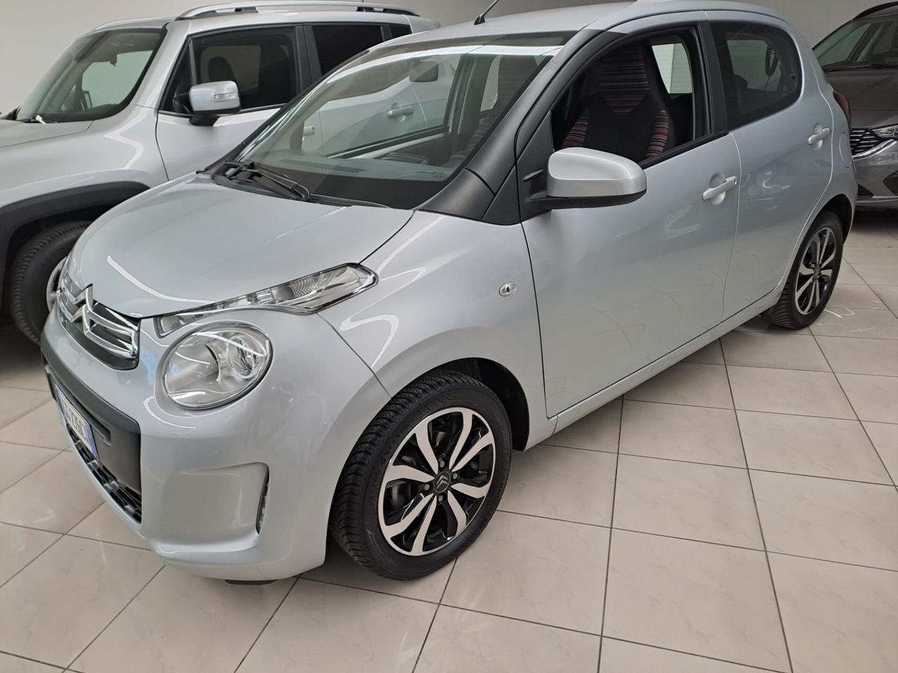 Citroen C1 VTi 72 S&S 5 porte Shine