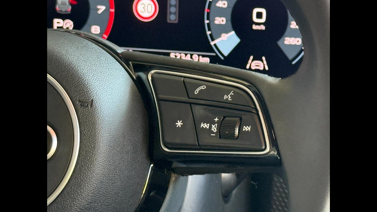 AUDI A1 II 2022 allstreet - A1 allstreet 30 1.0 tfsi Business 116cv s tronic