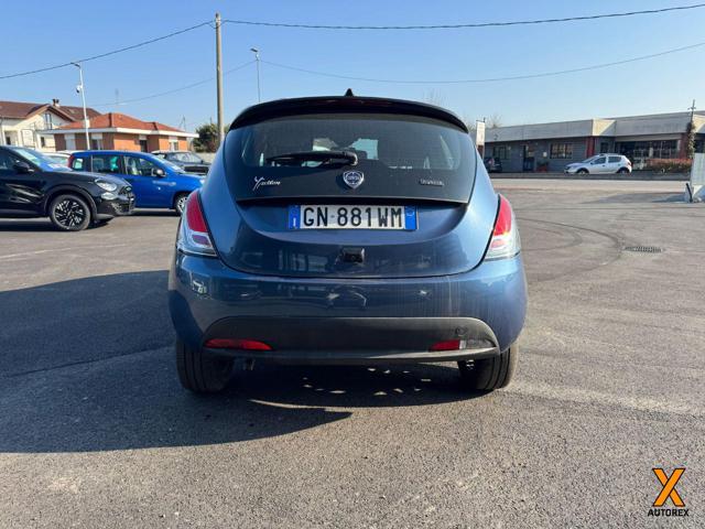 LANCIA Ypsilon 1.0 FireFly 5 porte S&S Hybrid Gold