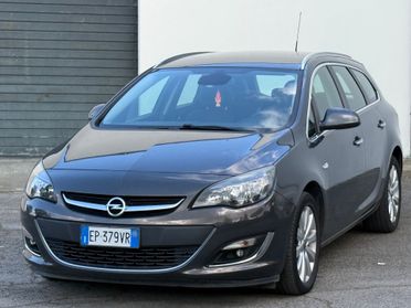 Opel Astra 1.7 CDTI 130CV Sports Tourer Cosmo