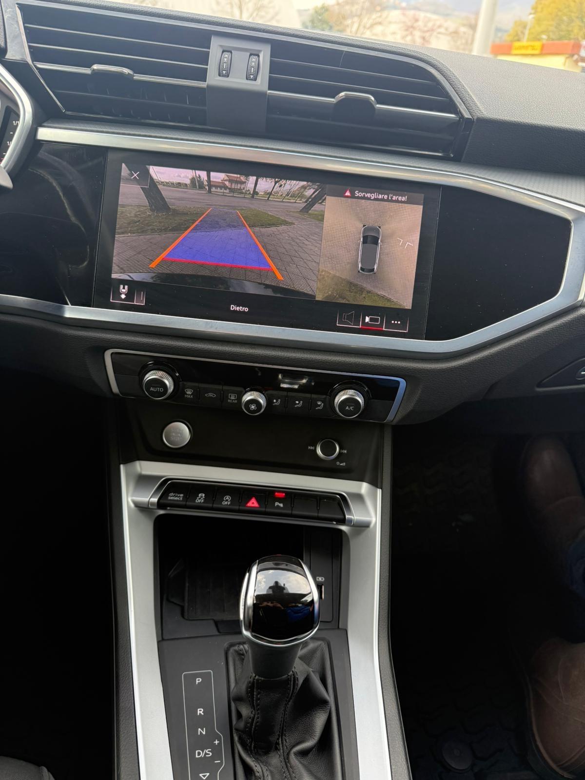 Audi Q3 SPB 35 TDI quattro