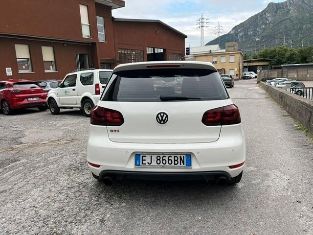 Volkswagen Golf GTI Golf 2.0 TSI DSG 5p. GTI