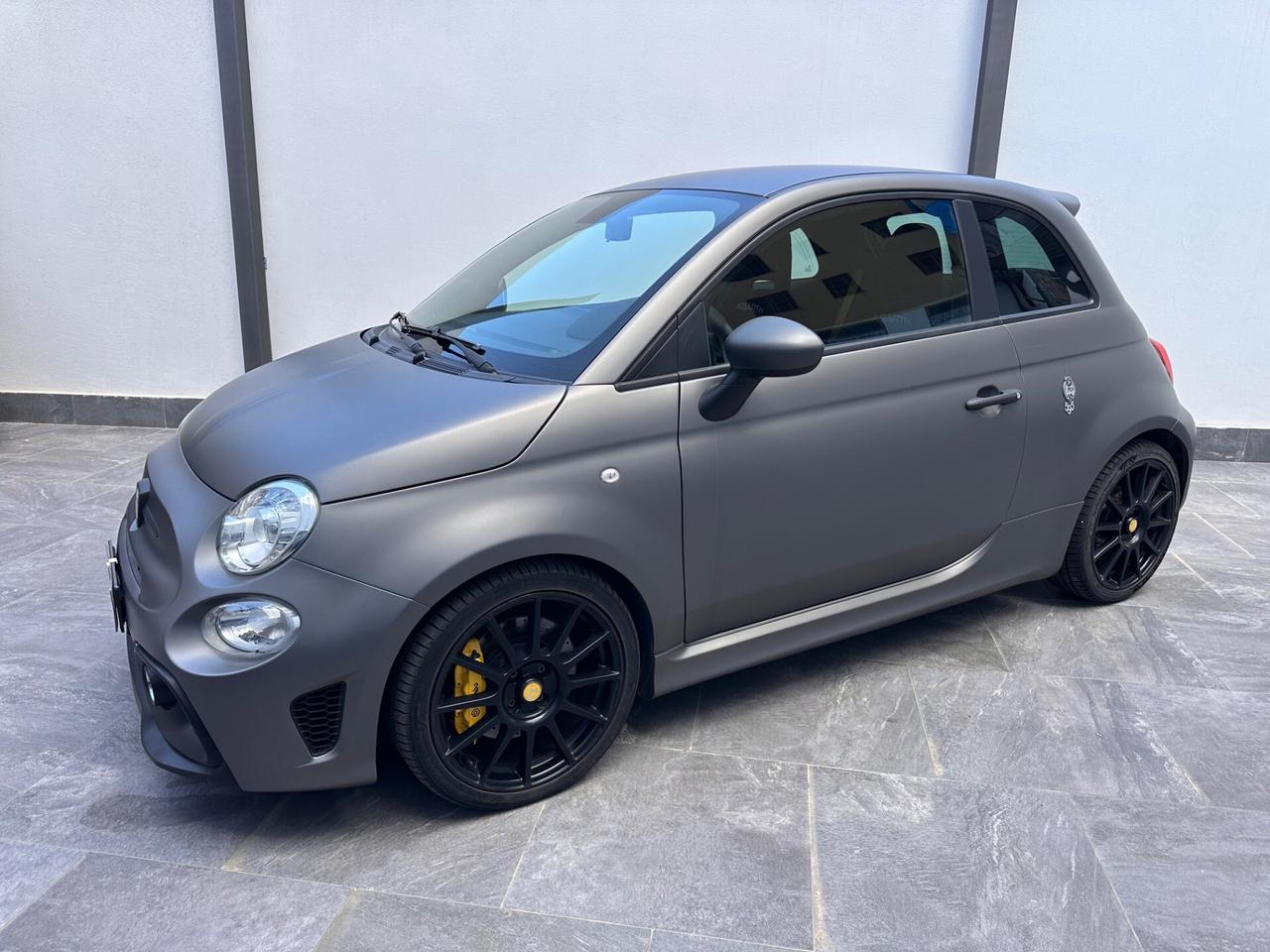 Abarth 595 1.4 Turbo T-Jet 180 CV Competizione