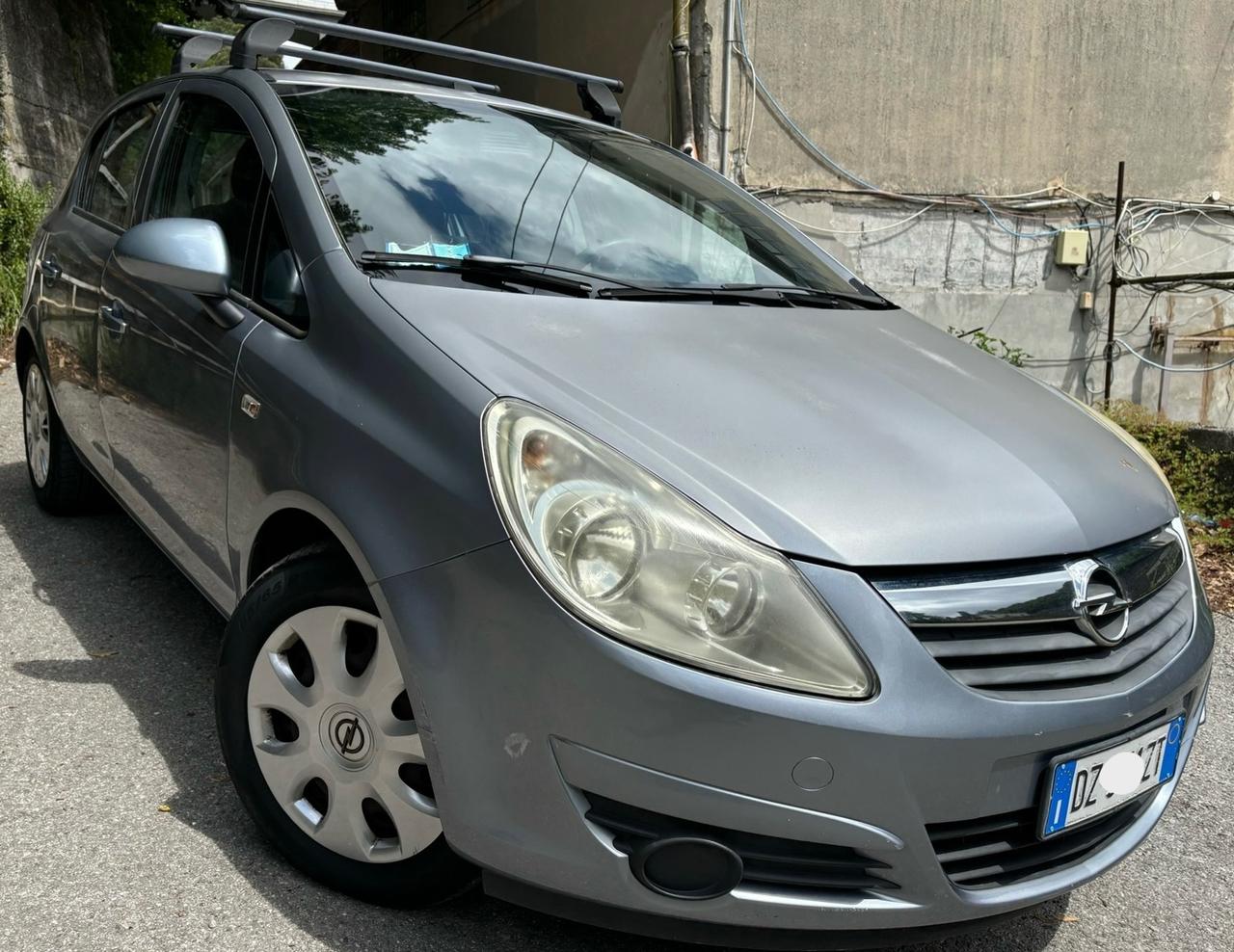 Opel Corsa 1.2 5 porte Club