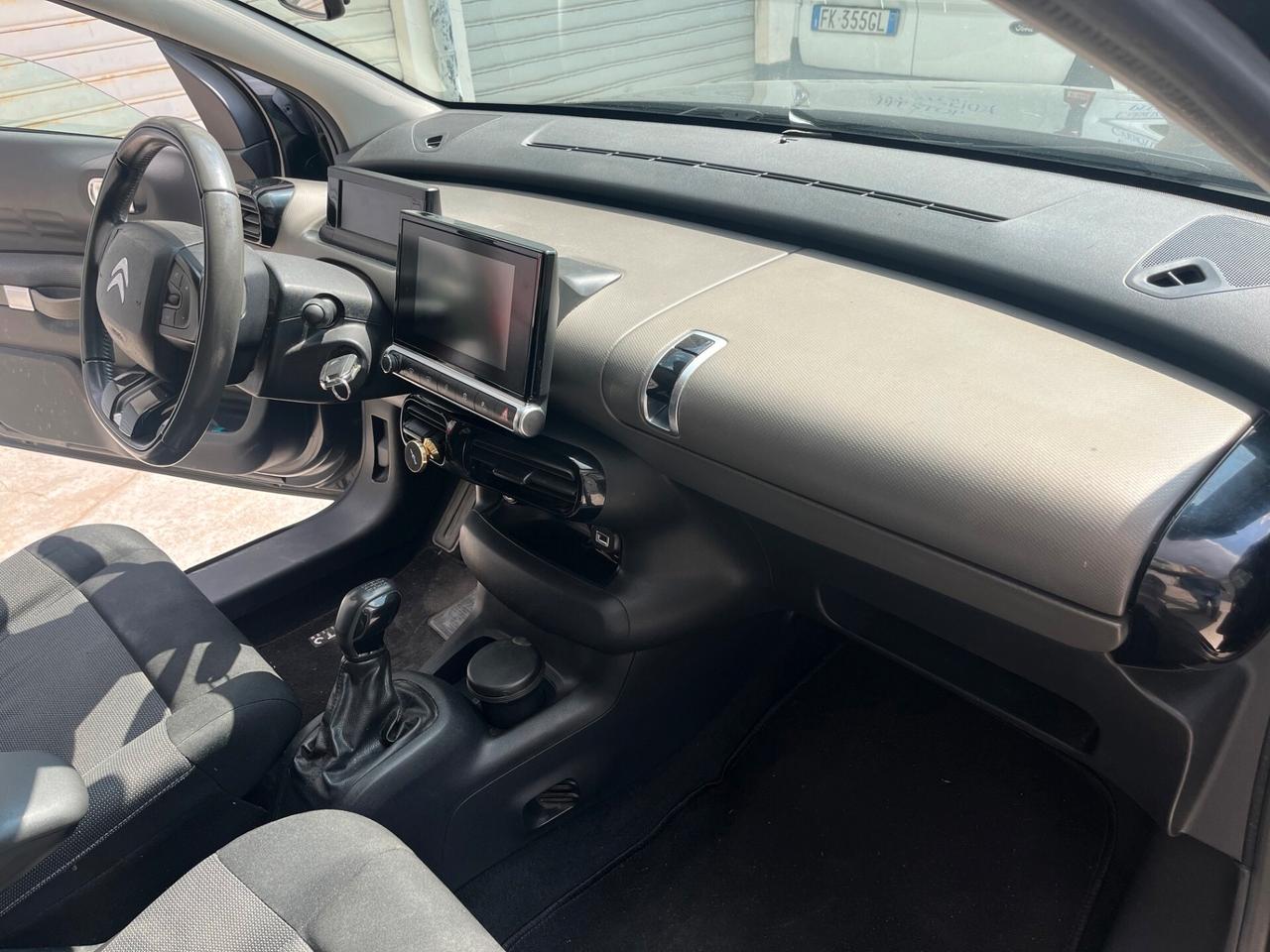 Citroen C4 Cactus PureTech 82 Shine