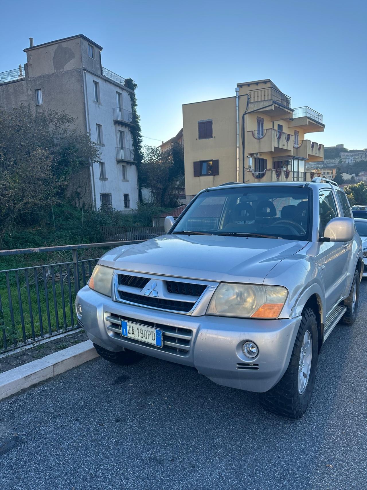 Mitsubishi Pajero 2.5 TDI 3p. GL