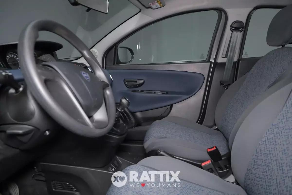Lancia Ypsilon 1.0 Firefly Hybrid 70CV Oro