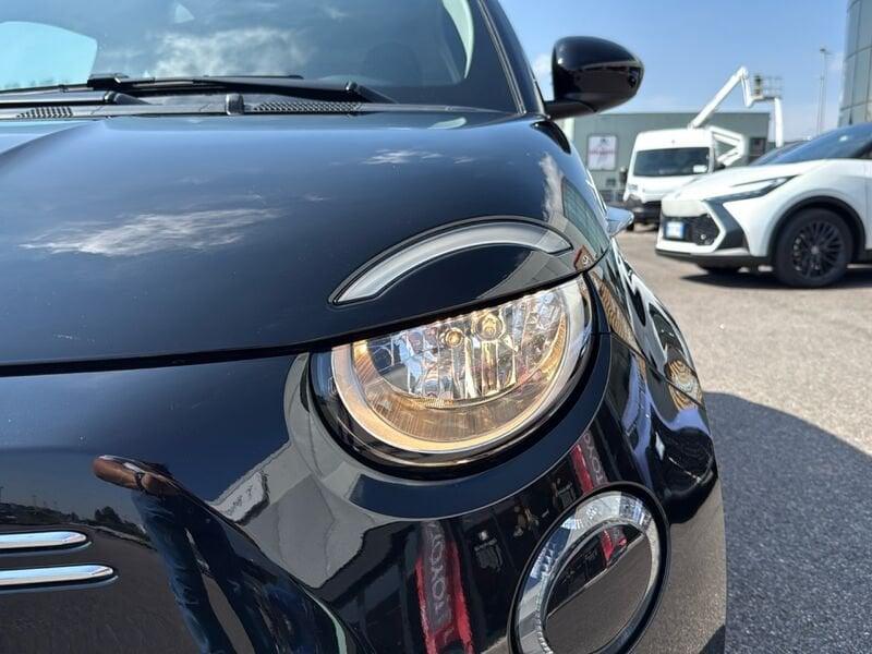 FIAT 500 Electric Elettrica 3+1 Red 95cv