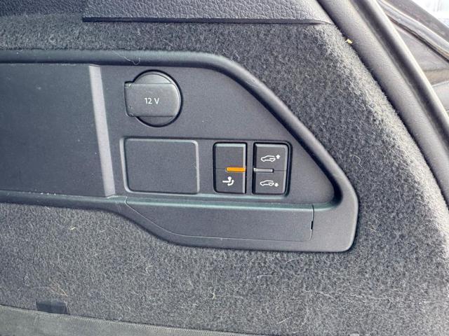 VOLKSWAGEN Touareg 3.0 TDI 262 CV tip. BMT Terrain Tech Executive