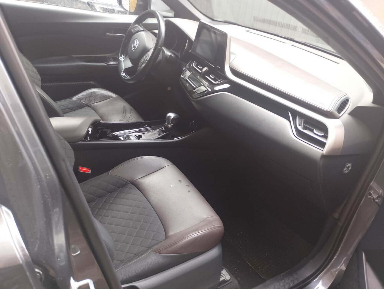 Toyota C-HR 1.8 HV Trend