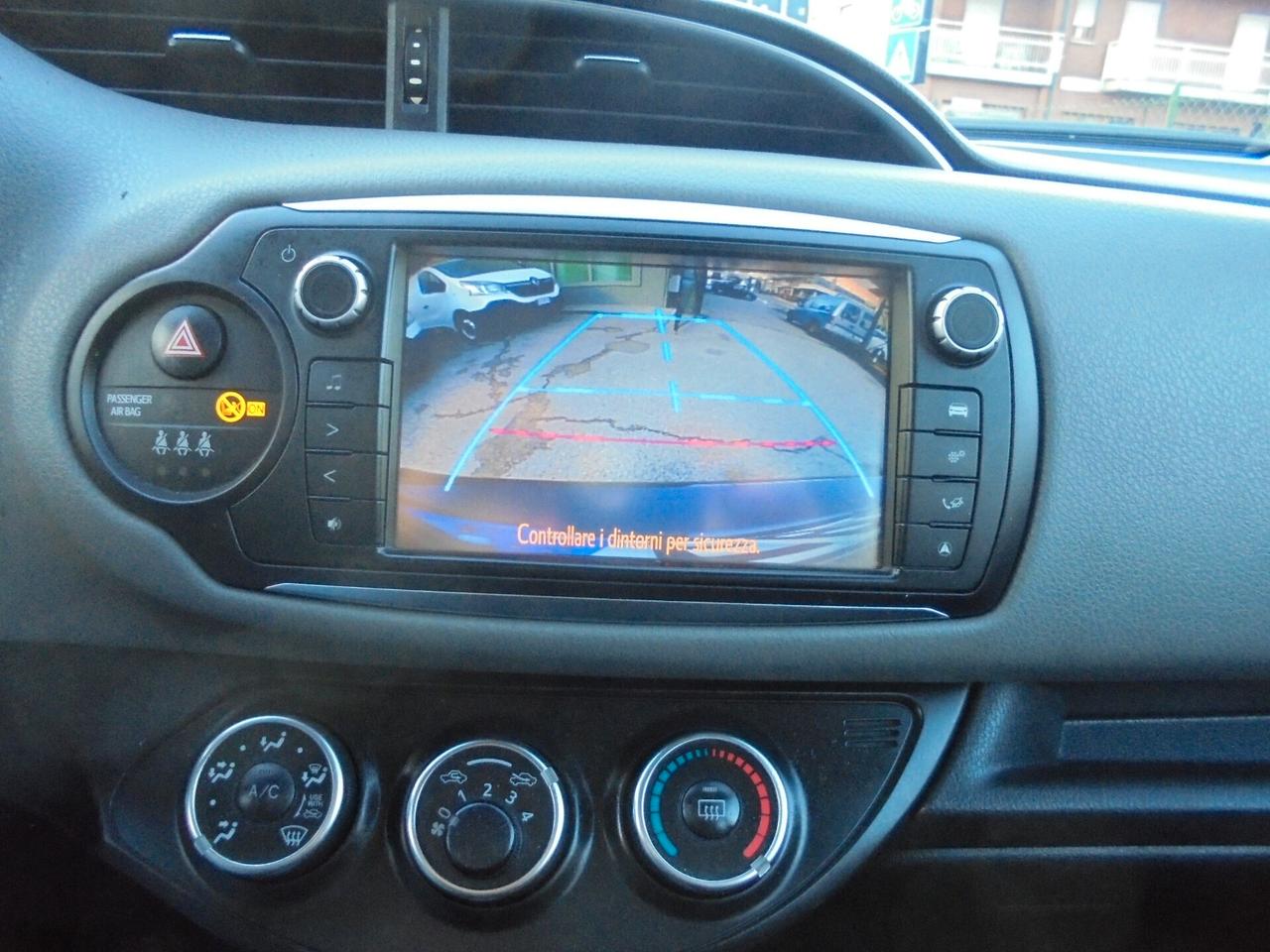 Toyota Yaris 1.0 5 porte Active