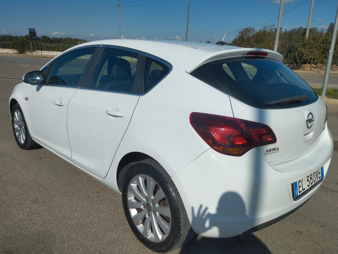 Opel Astra 1.7 CDTI 110CV 5 porte Elective