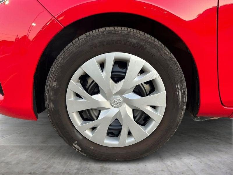 Toyota Yaris Yaris 5p 1.5h Cool