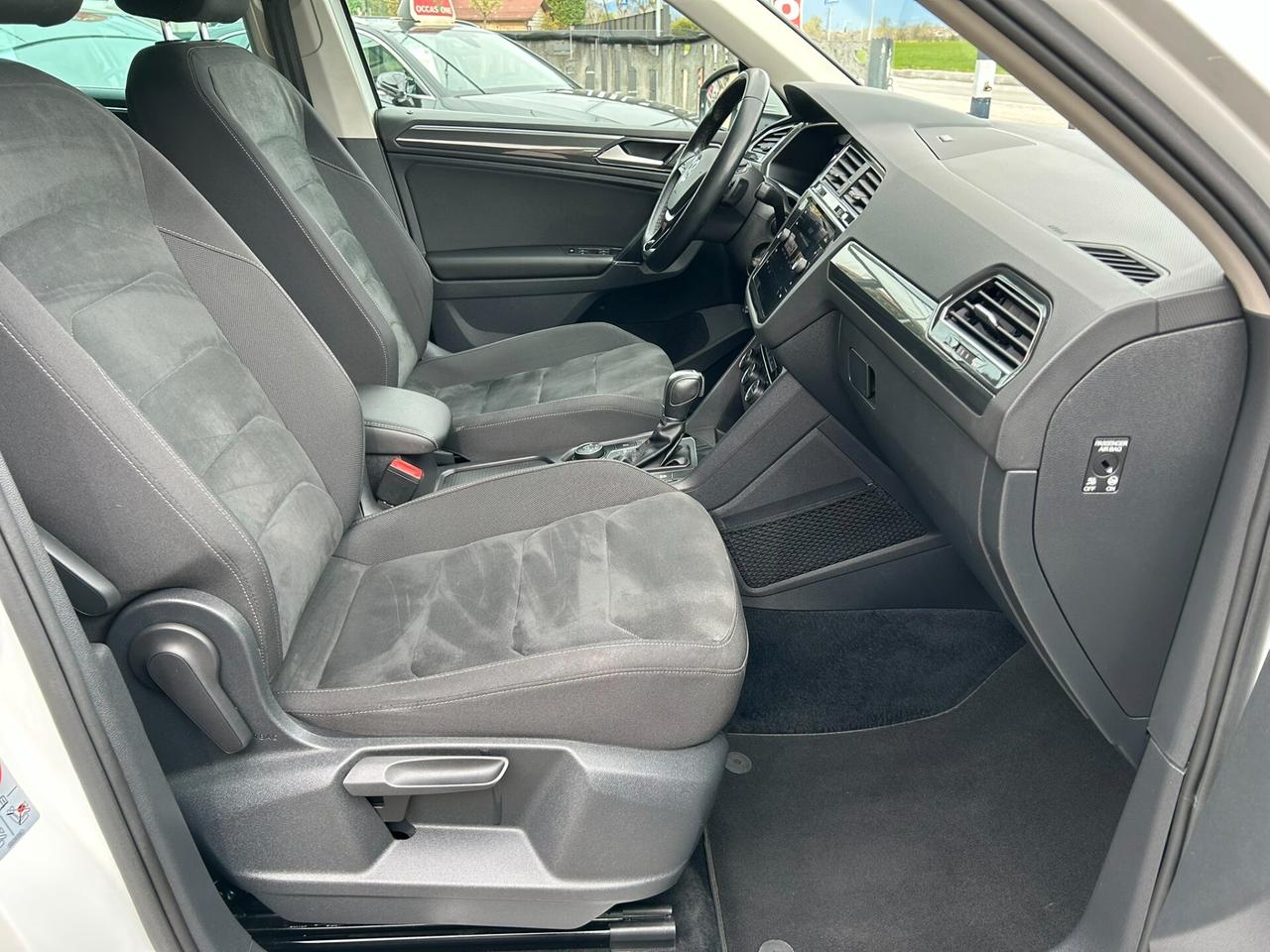 VW TIGUAN 2.0 TDI 150CV DSG 4MOTION R-Line