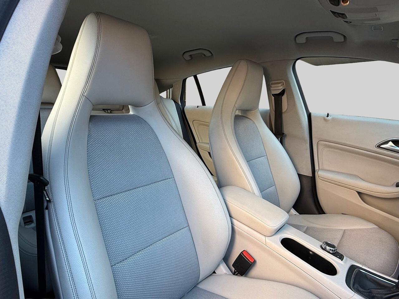 Mercedes-benz CLA 180 d Business