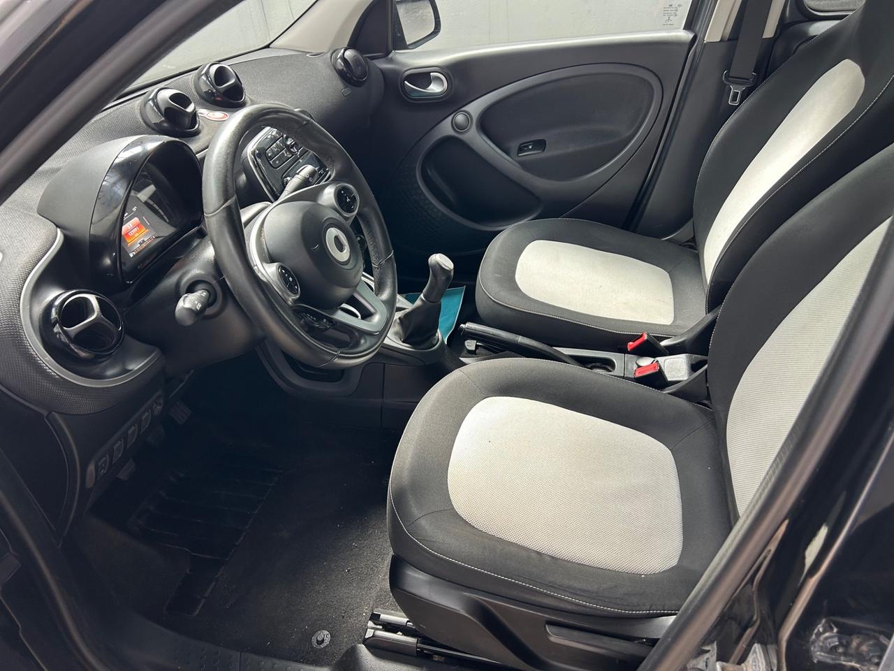 Smart ForFour 70 1.0 Passion