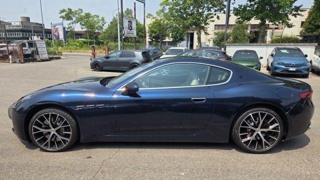MASERATI GranTurismo V6 490 CV AWD Modena PERMUTE IVA ESPOSTA