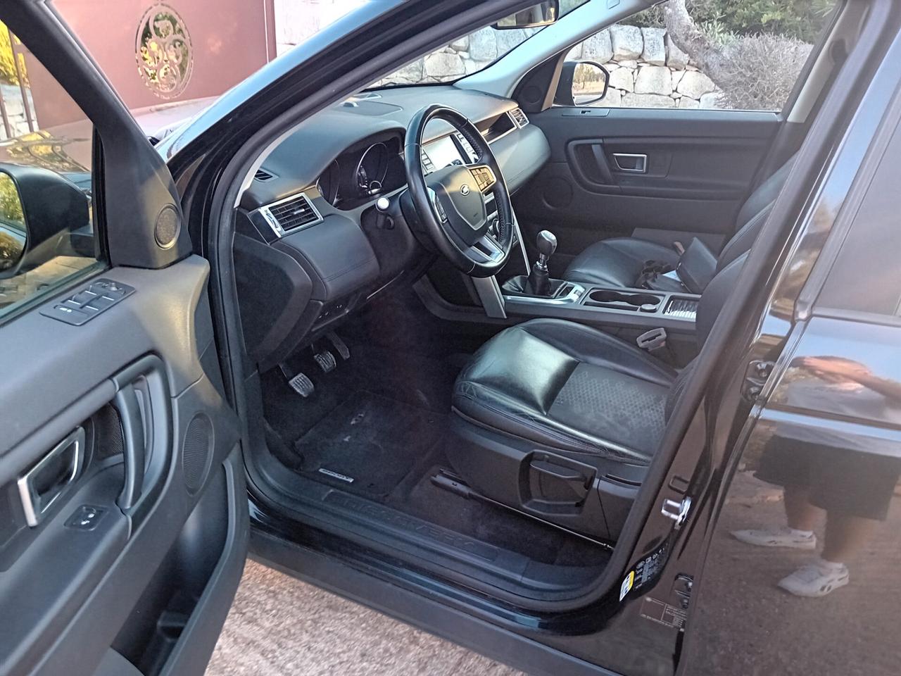 Land Rover Discovery Sport 2.0 TD4 150 CV HSE