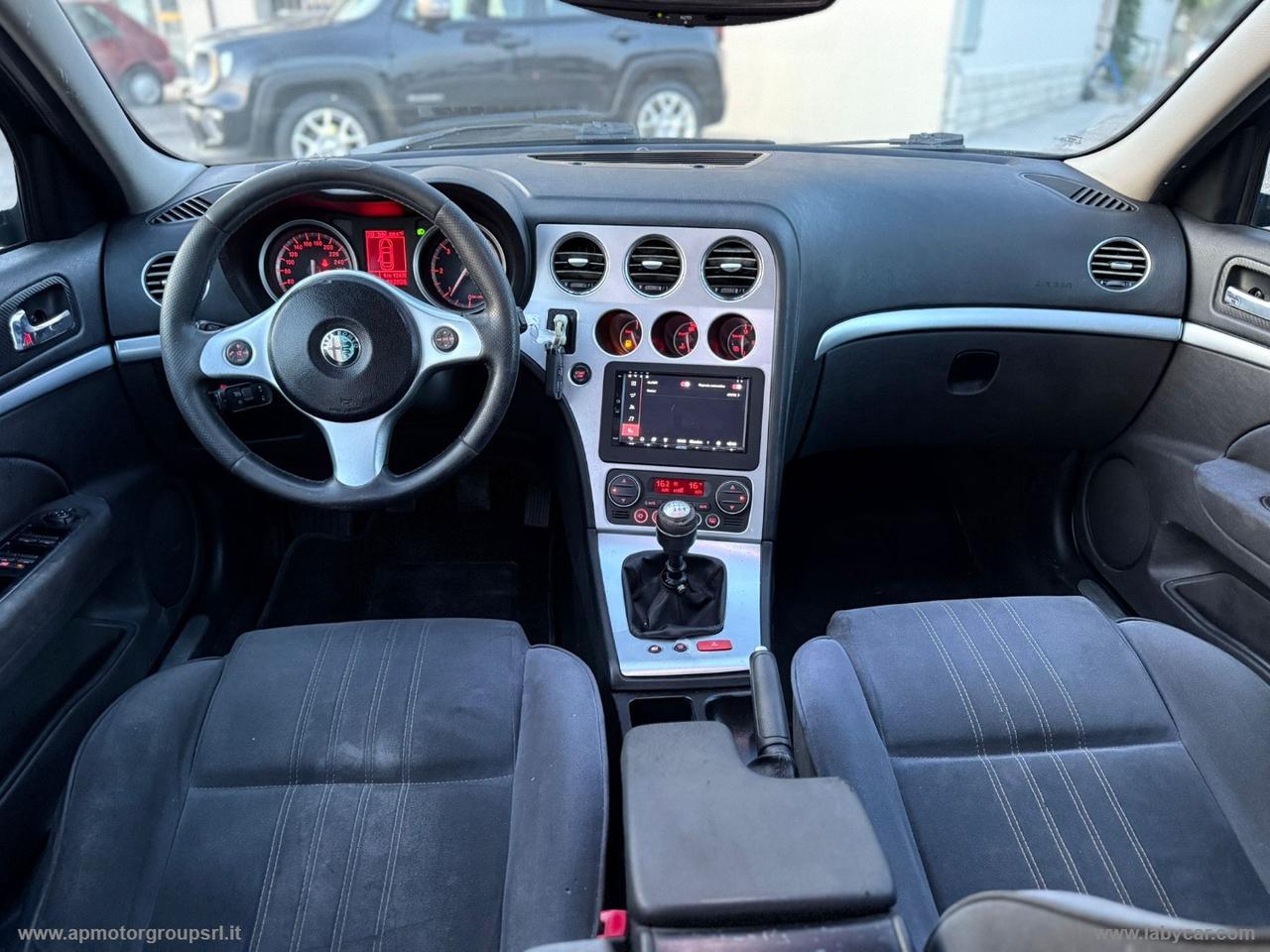 ALFA ROMEO 159 1.9 JTDm 16V Distinctive