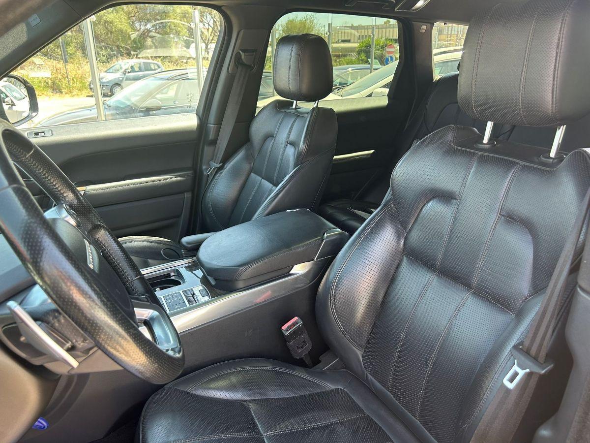 LAND ROVER - Range Rover Sport - 3.0 TDV6 HSE Dynamic
