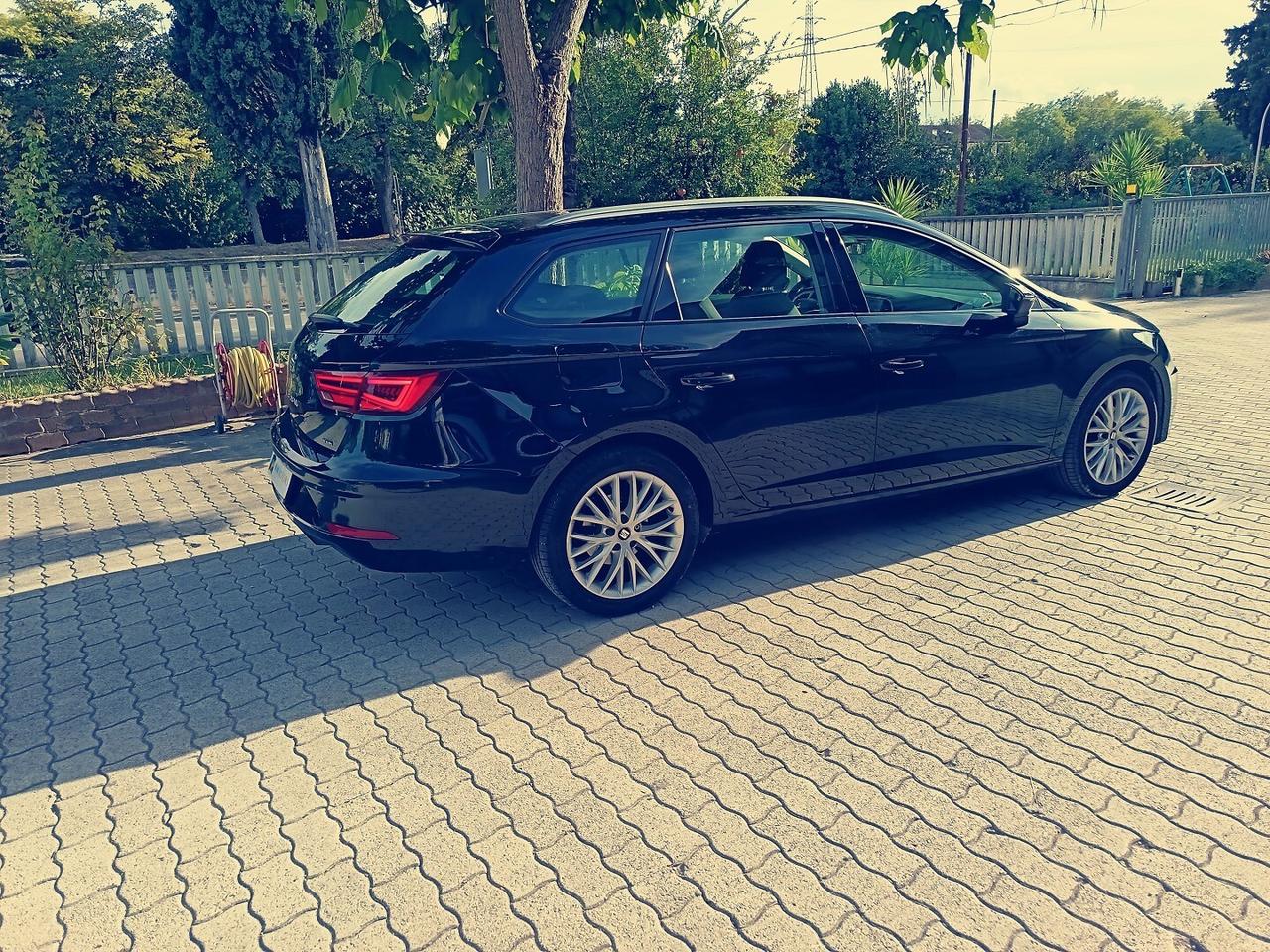 SEAT Leon 1.5 TGI ST Business