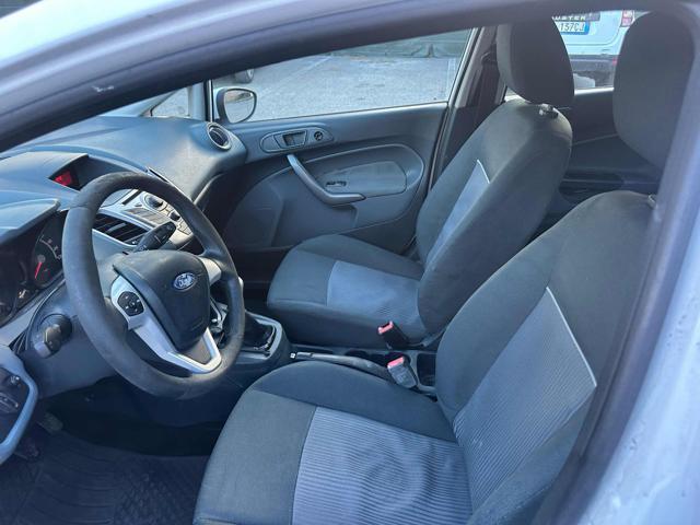 FORD Fiesta Stupenda Bellissima 1.6 TDCi 95 CV 5p. Titanium