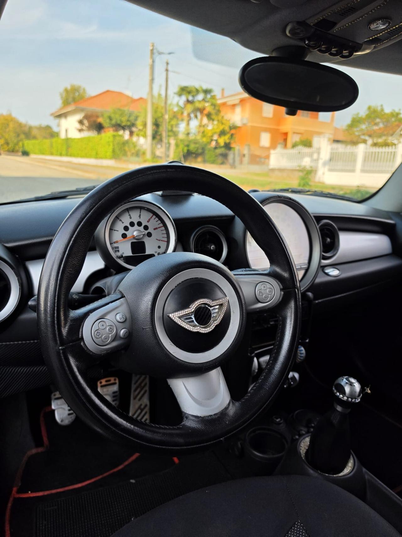 Mini cooper d NEOPATENTATI