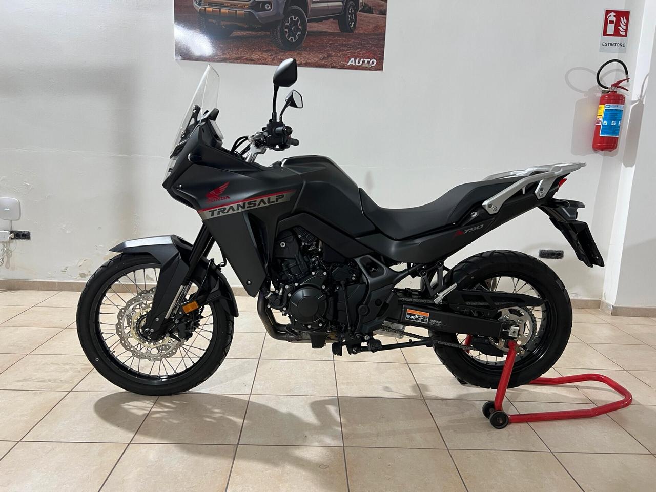 Honda XL 750 Transalp GARANZIA UFFICIALE HONDA