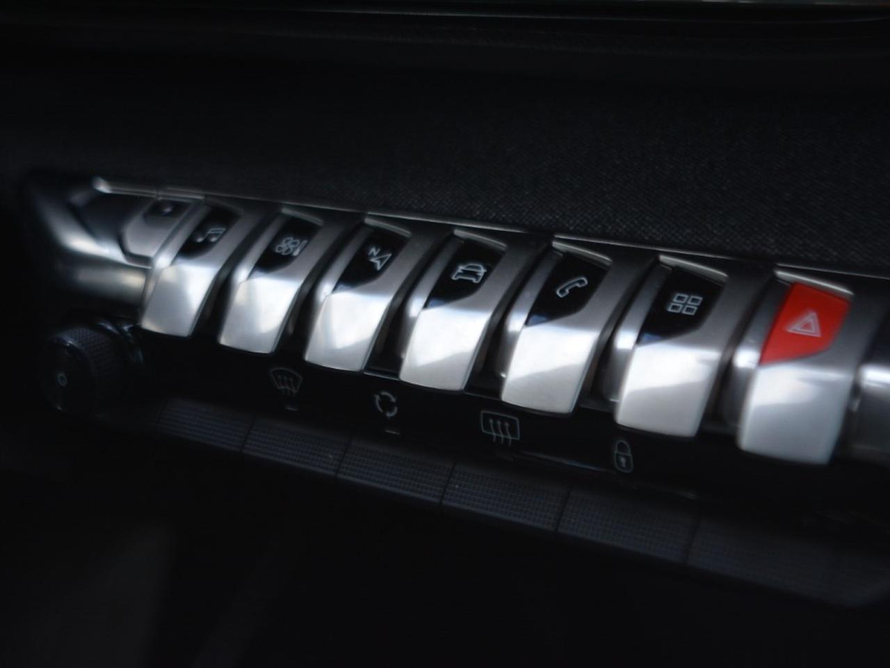 Peugeot 3008 1.6 hybrid phev 225cv allure pack e-eat8