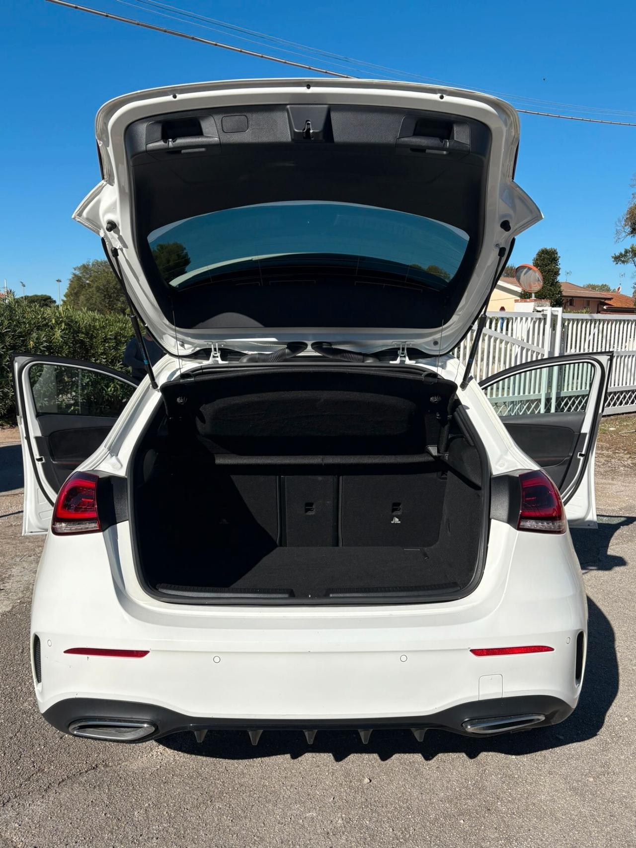Mercedes-benz A 200 d AMG LINE