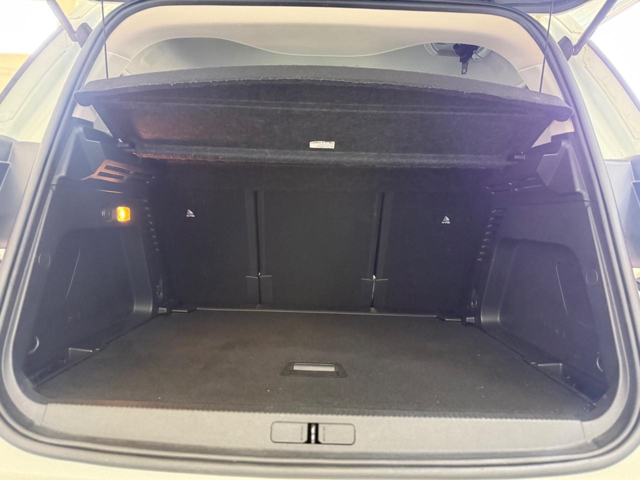 Citroen C5 Aircross 130 EAT8 Shine Tetto Pelle