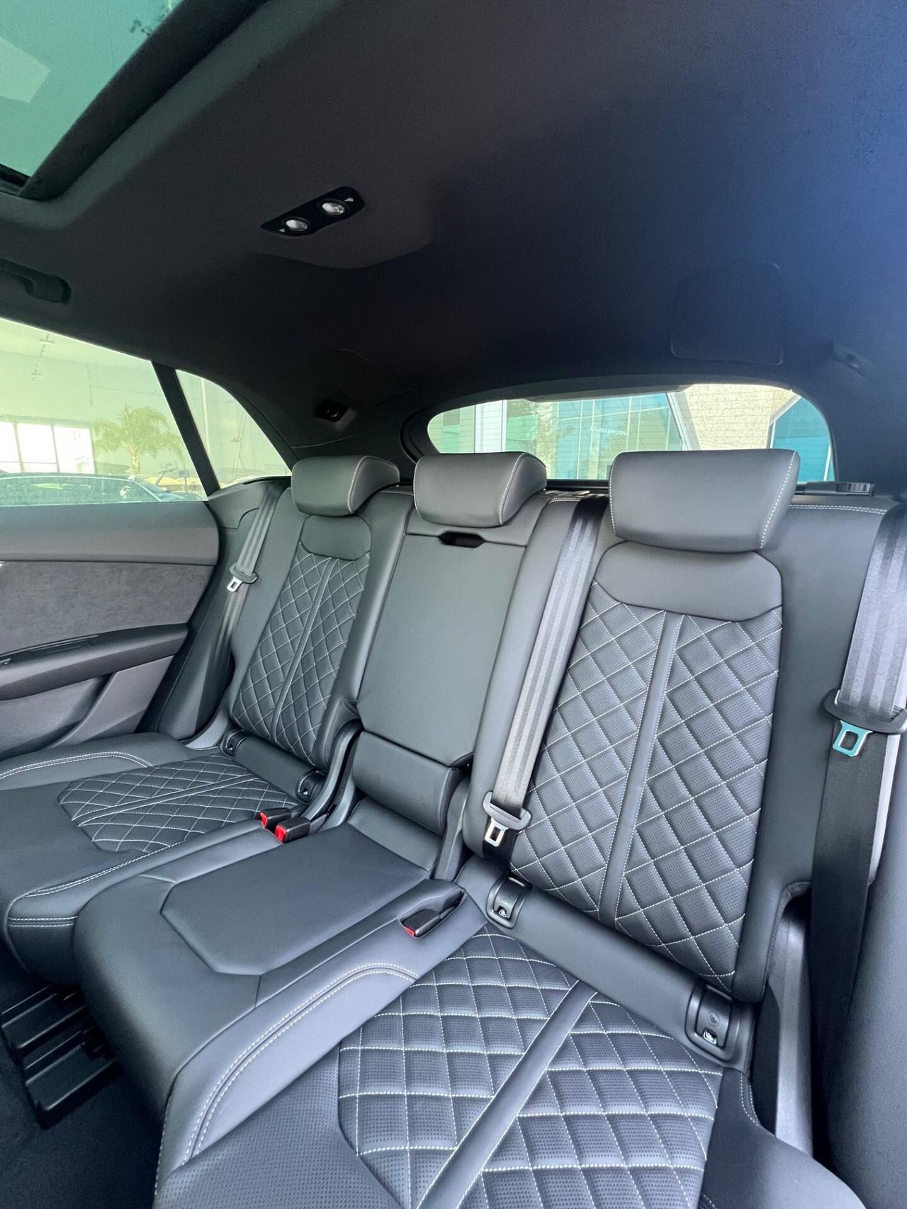 Audi Q8 SUV TDI quattro 286Cv tiptronic S line edition Possibilità noleggio no scoring
