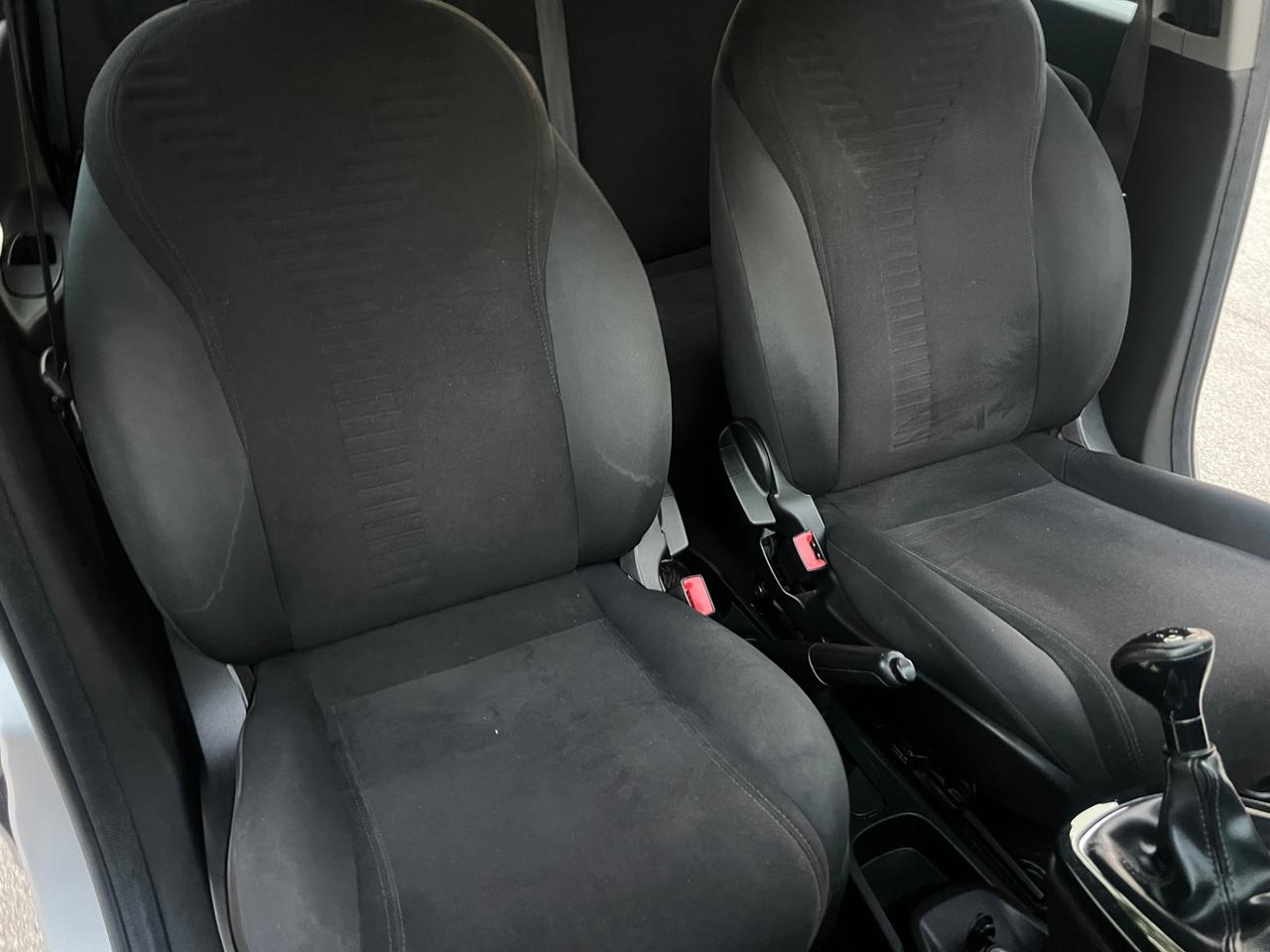 Lancia Ypsilon 1.3 MJT 16V 95 CV 5 porte S&S Elefantino