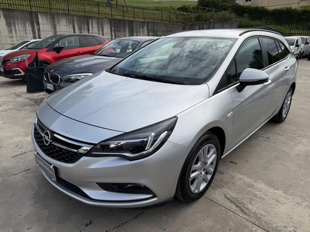 Opel Astra 1.6 CDTI 136CV EcoFLEX S&S Sports Tourer Business