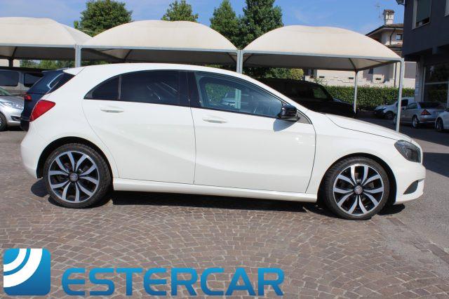 MERCEDES-BENZ A 200 CDI Sport