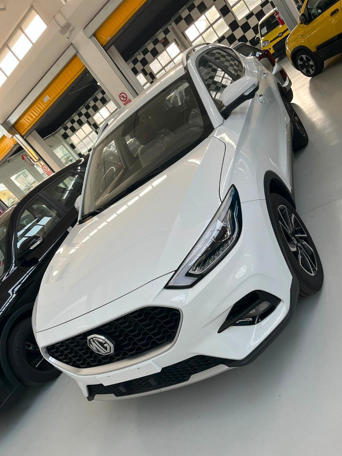 MG ZS (2021-2025) ZS 1.0T-GDI aut. Luxury