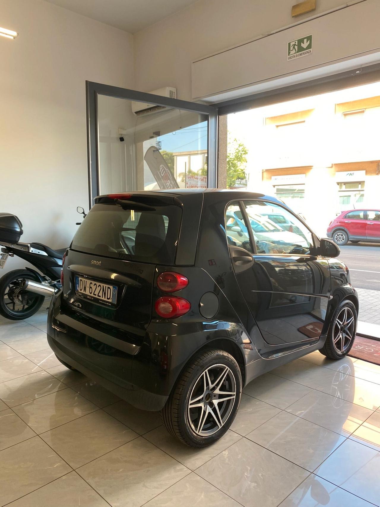 Smart ForTwo 1000 52 kW coupé passion