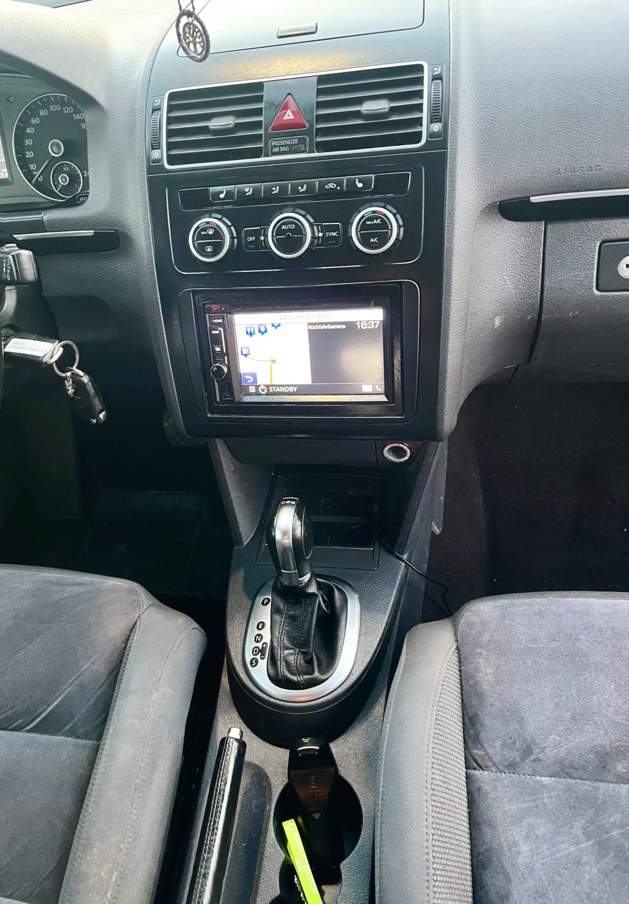 Volkswagen Touran 2.0 TDI 140 CV DSG Highline