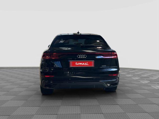 AUDI Q8 Q8 50 TDI 286 CV quattro tiptronic Sport