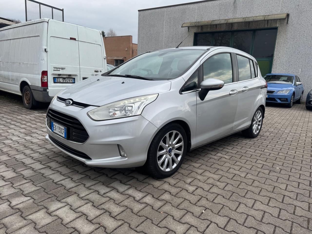Ford B-Max 1.4 90 CV GPL Business Titanium