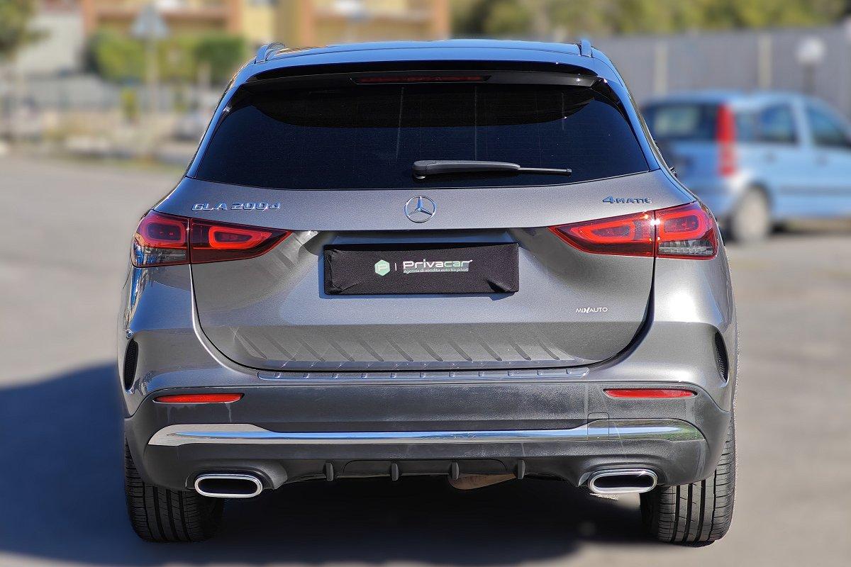 MERCEDES GLA 200 d Automatic 4Matic Premium