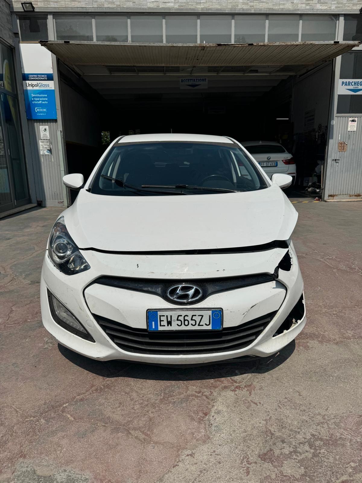 Hyundai i30 1.6 CRDi 5p. Classic