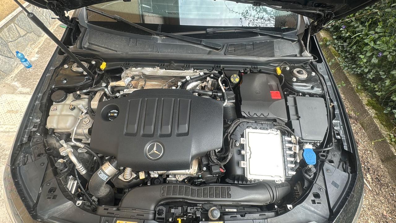 Mercedes-benz A 200 d Automatic AMG Line Advanced Plus