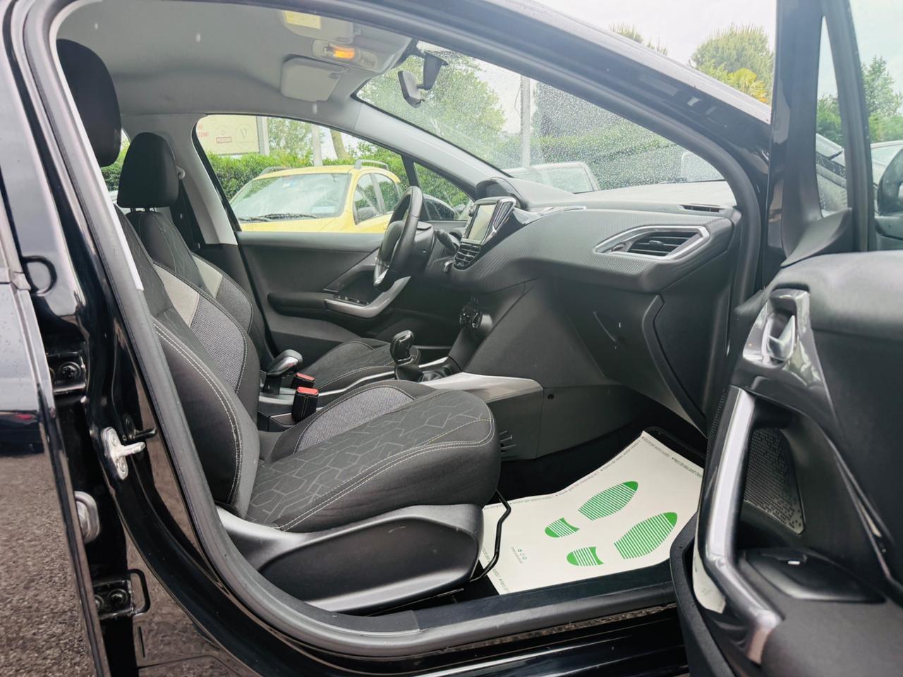 Peugeot 2008 82cv Active 110.000km!
