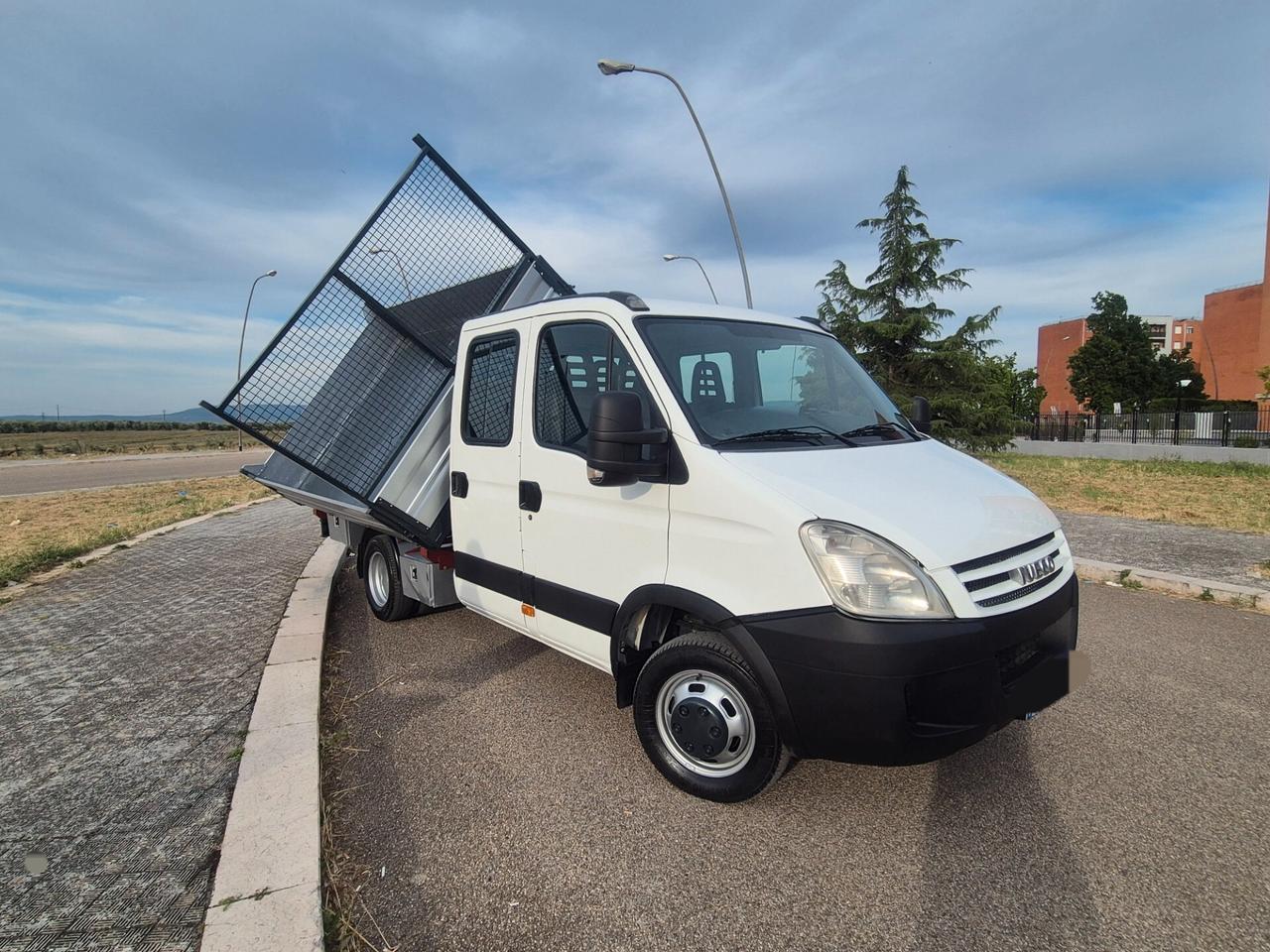 Iveco Daily 35C12 2.3 115cv gemellato ribaltabile trilaterale 08
