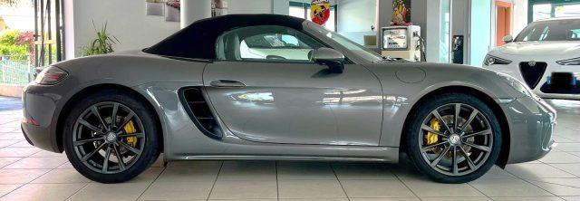 PORSCHE 718 Spyder Boxster 2.0