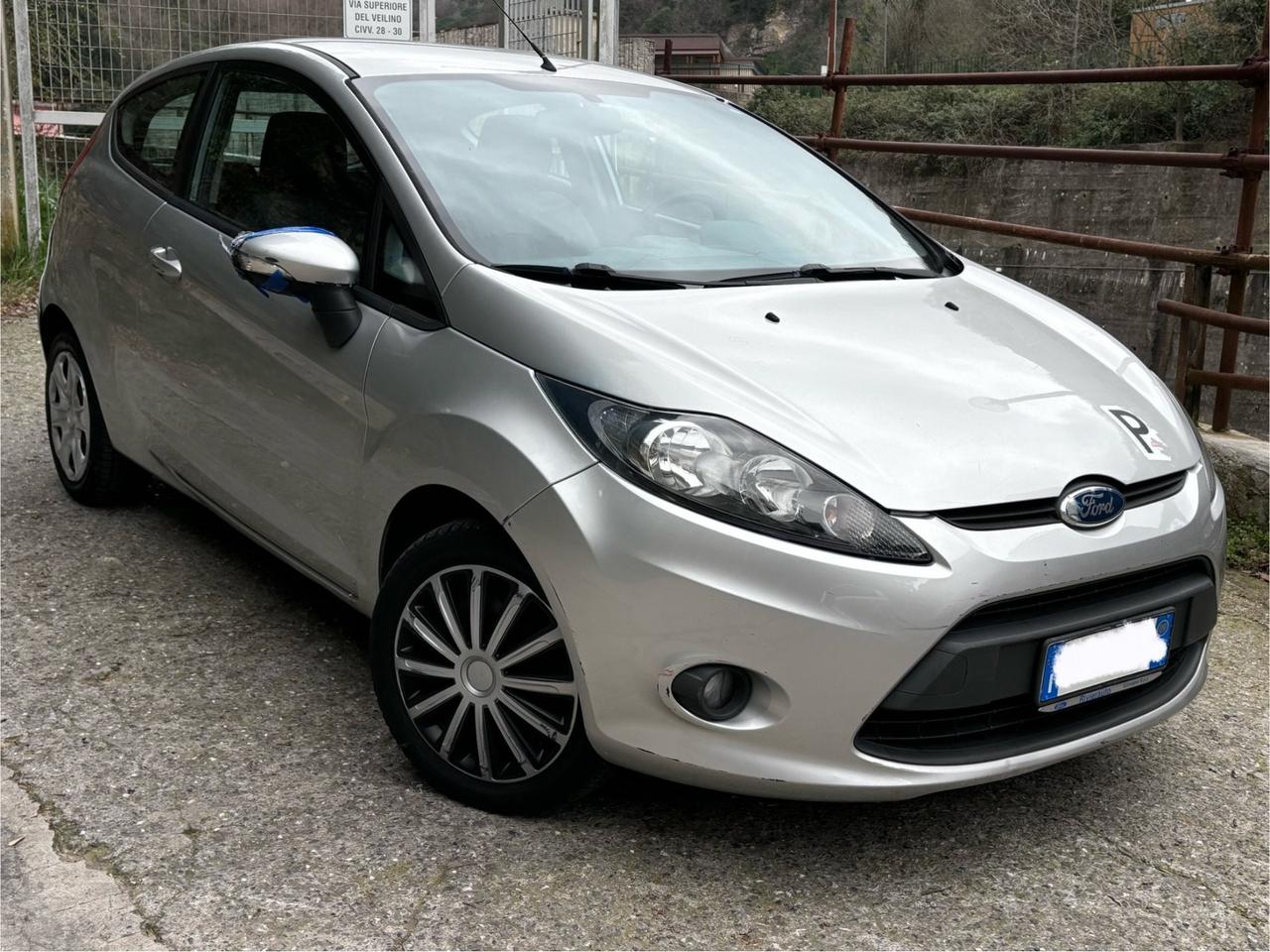 Ford Fiesta 1.2 82CV 3 porte Titanium