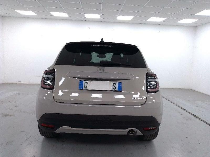 FIAT 600 1.2 hybrid La Prima 110cv auto