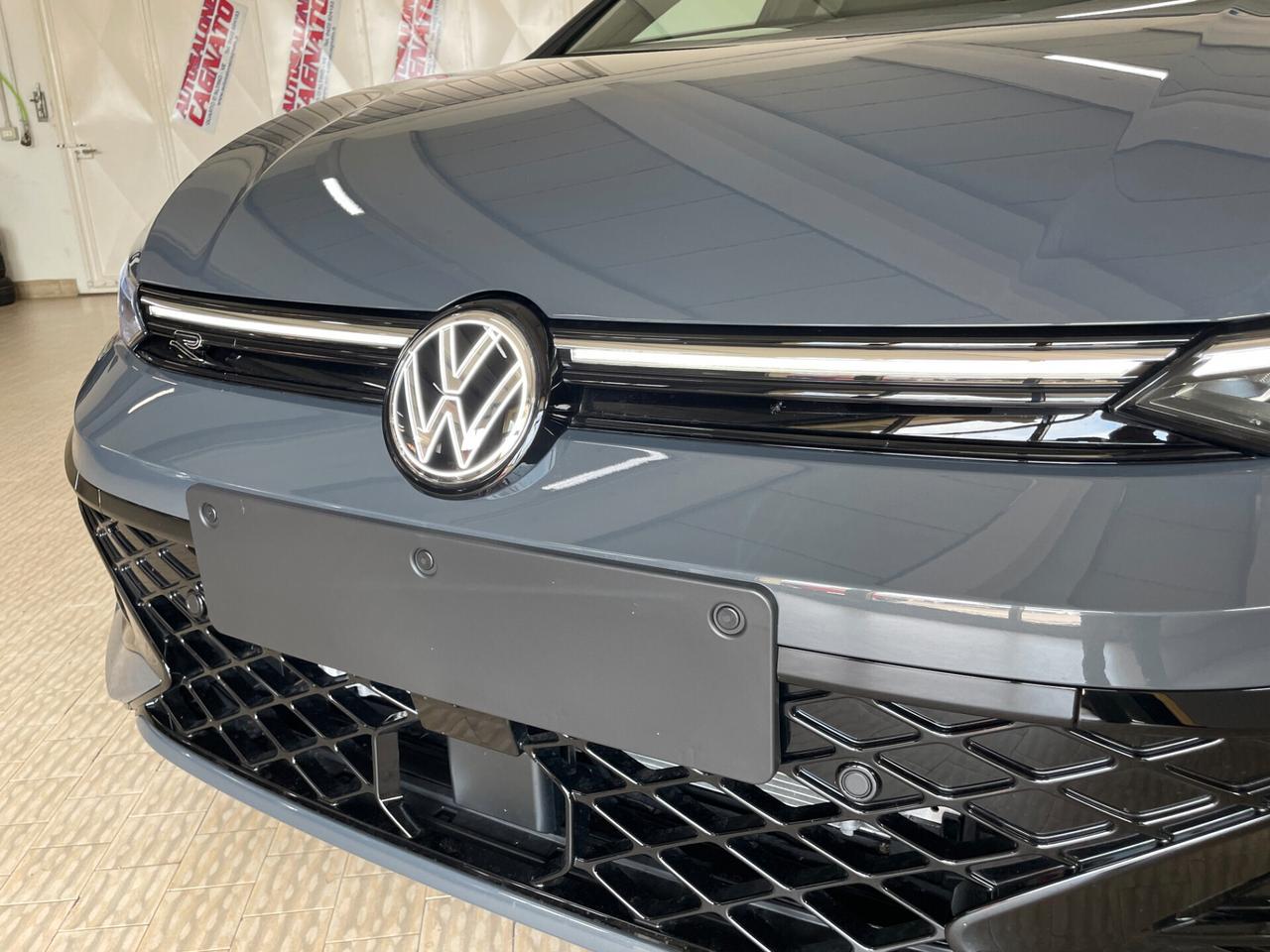 Volkswagen Golf 2.0 TDI 150 CV DSG R-Line Km0 Tetto aprib.